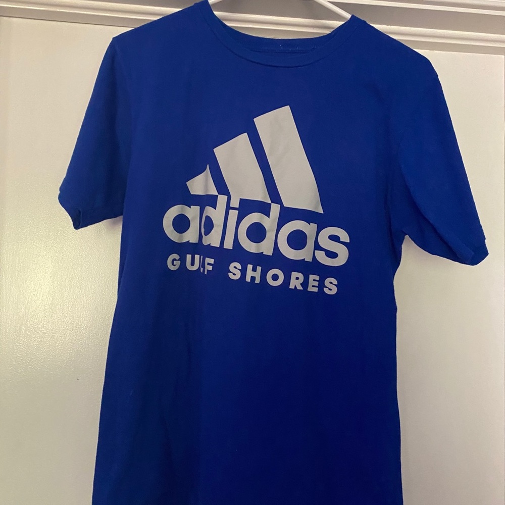 Adidas Tshirt